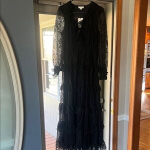 Chic Black Lace Long Sleeve Dress